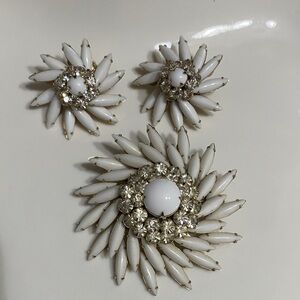 VTG Judy Lee Milk Glass Floral Crystal Brooch and Earring Set